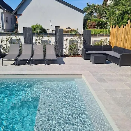 Prive Dans Avec Piscine Ferienhaus *